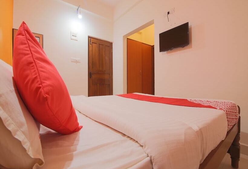 Oyo 8631 Hotel Avanti