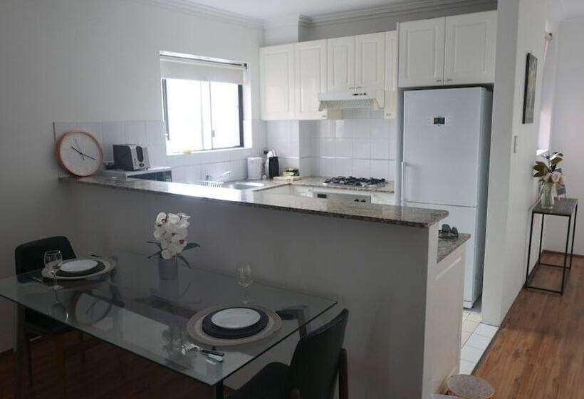 Sydney Premium Accomodations   Central