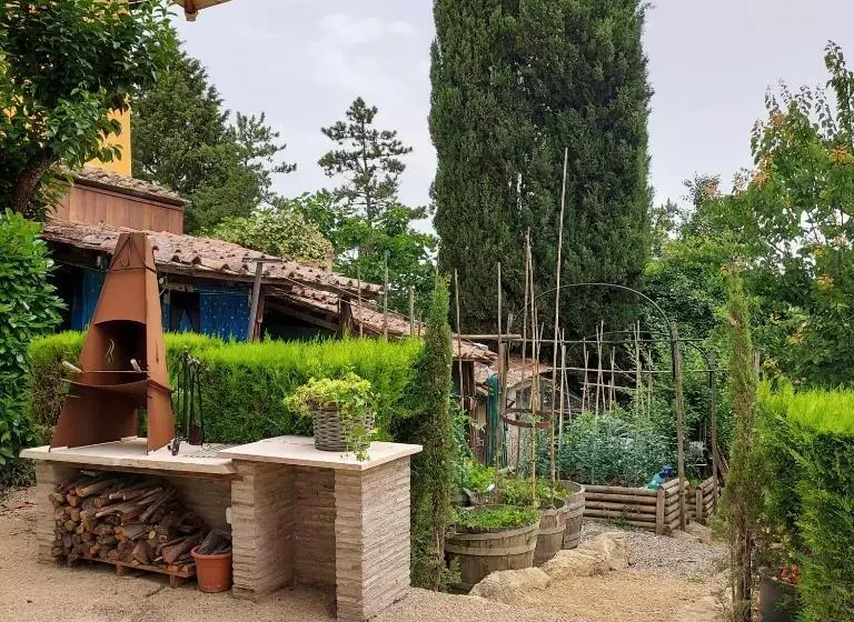 簡易ホテル Agriturismo Il Colle