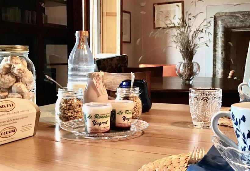 Хостел La Villa Della Fattoria Le Sorgenti Italia 5 Girasoli