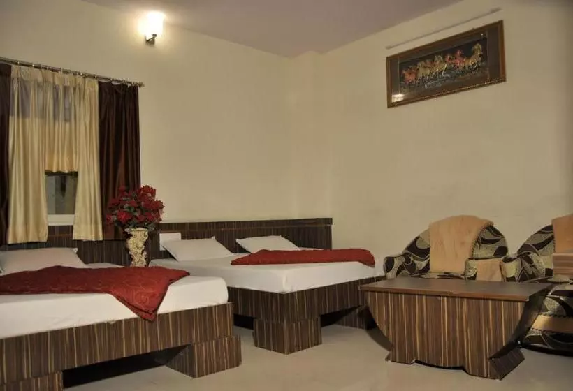 Hotel Akash Deep