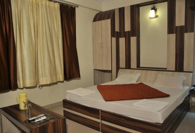 Hotel Akash Deep