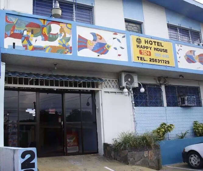 ホテル Happy House