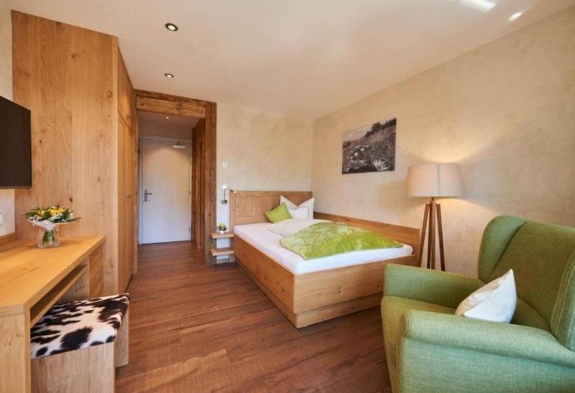 בית מלון כפרי Kronenhof