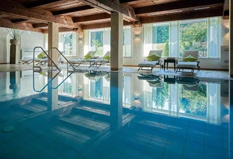 Hotelli Kronenhof