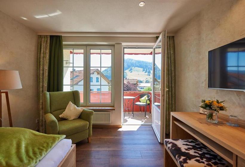 בית מלון כפרי Kronenhof