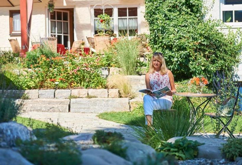 בית מלון כפרי Kronenhof