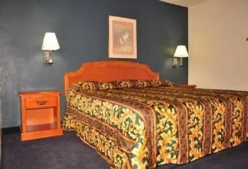 هتل Luxury Inn