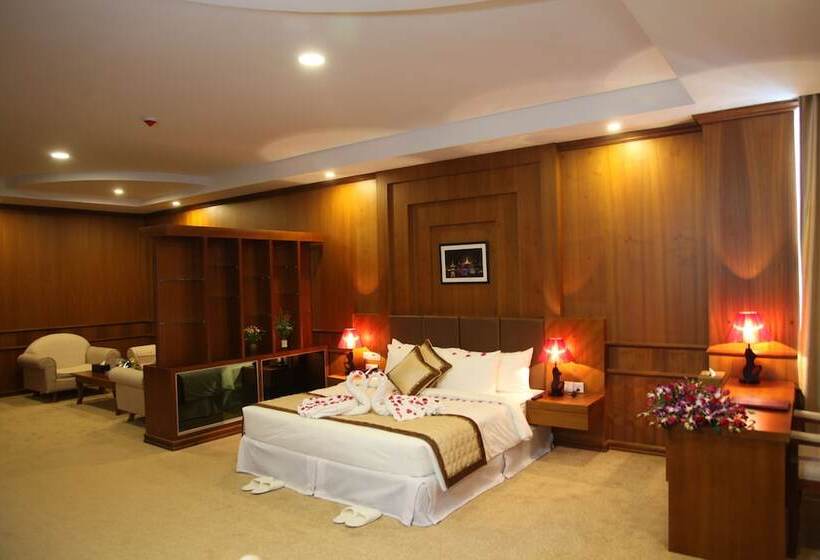 هتل Mingalar Thiri