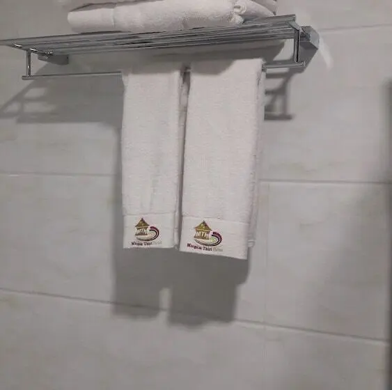 هتل Mingalar Thiri
