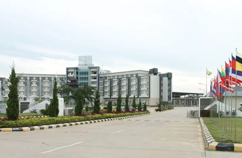 هتل Mingalar Thiri