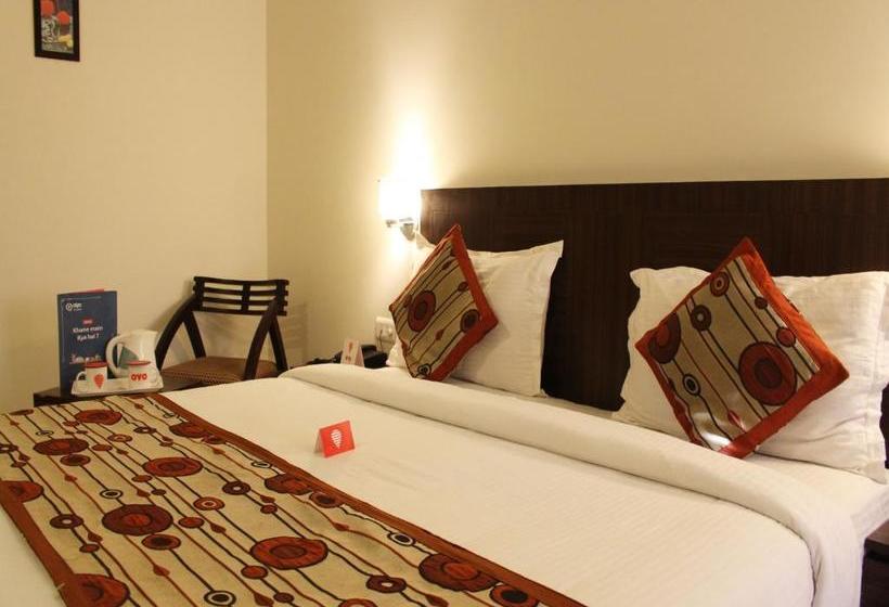 فندق Capital O 3600  Royal Windsor