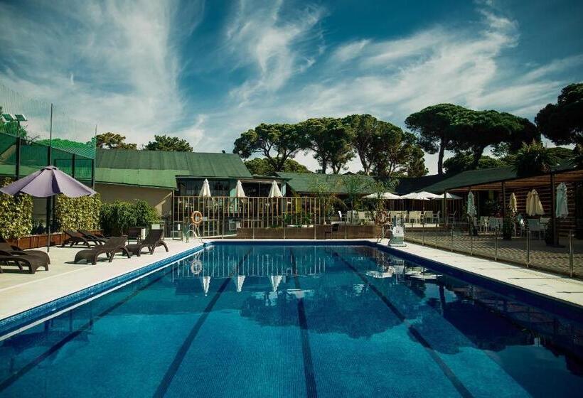 هتل Royal Tennis Club