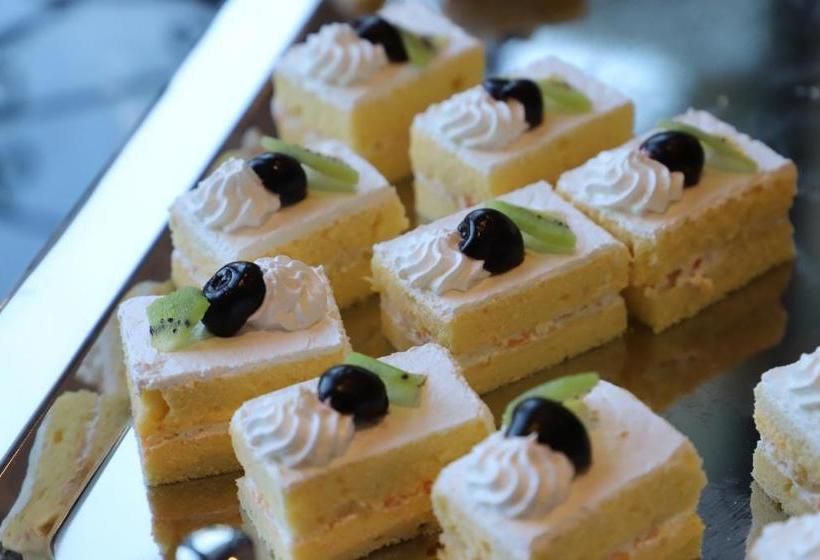 Отель D Lan Resort