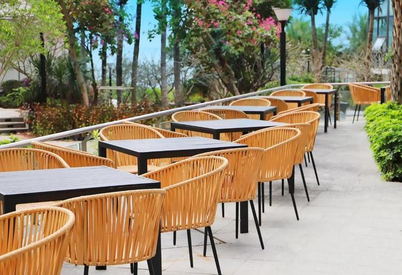 Отель D Lan Resort