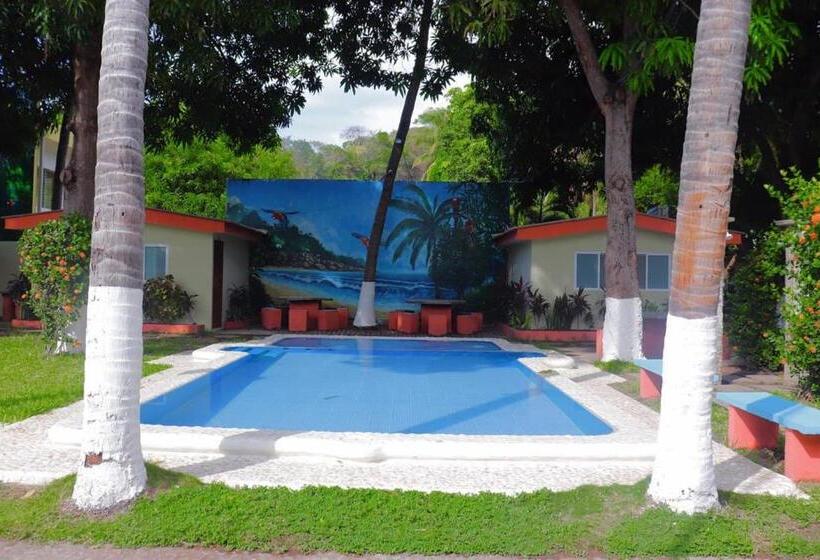 هتل Y Restaurante Rincón Familiar