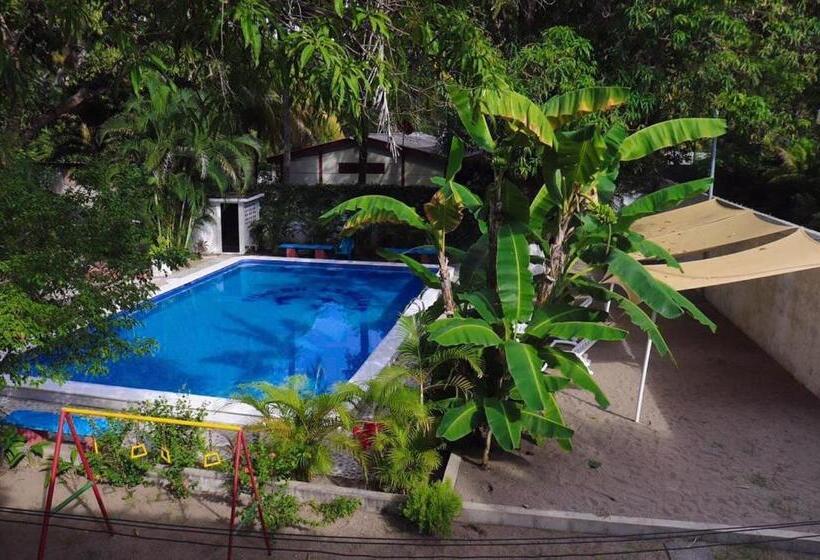 هتل Y Restaurante Rincón Familiar