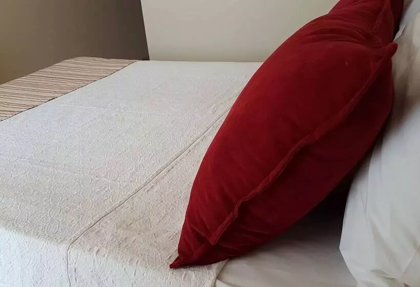 Ileri Hotel & Apartments