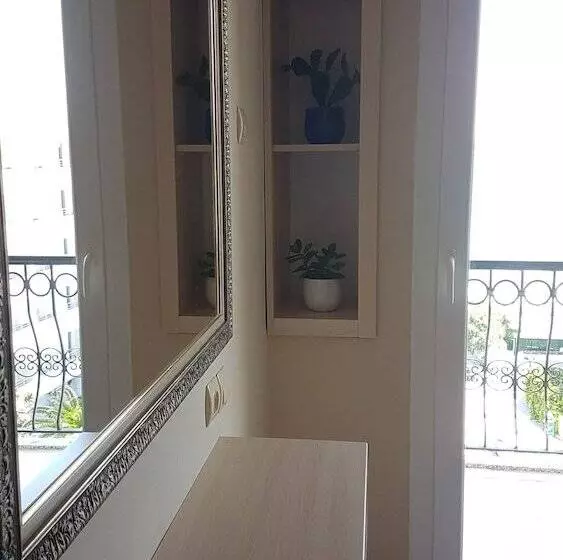 Ileri Hotel & Apartments