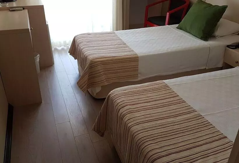 Ileri Hotel & Apartments