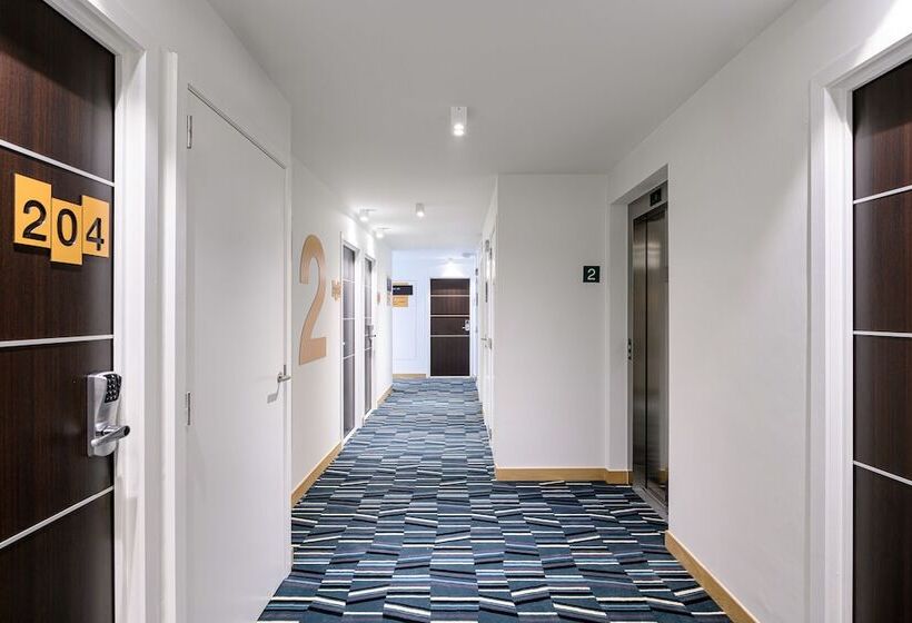 B&b Hotel Brussels Centre Gare Du Midi