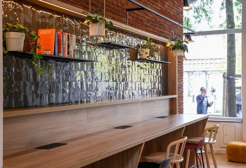 B&b Hotel Brussels Centre Gare Du Midi