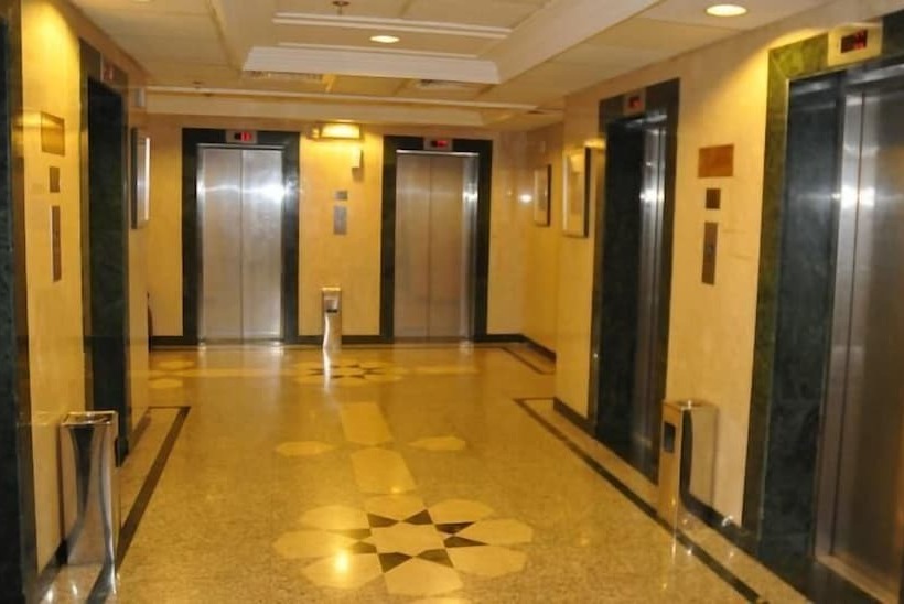 בית מלון כפרי Qasr Al Ansar Golden Tulip