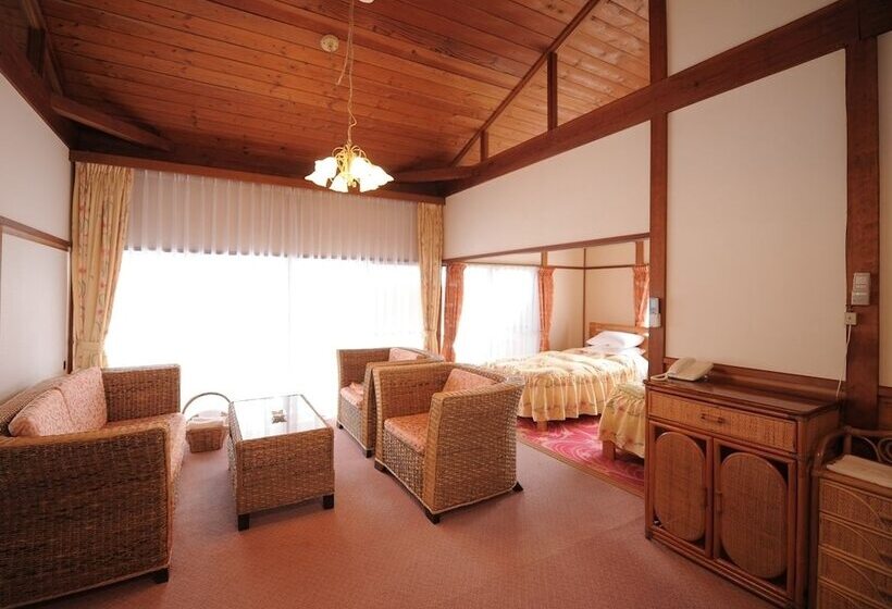 فندق Izumigo Ambient Yatsugatake Cottage