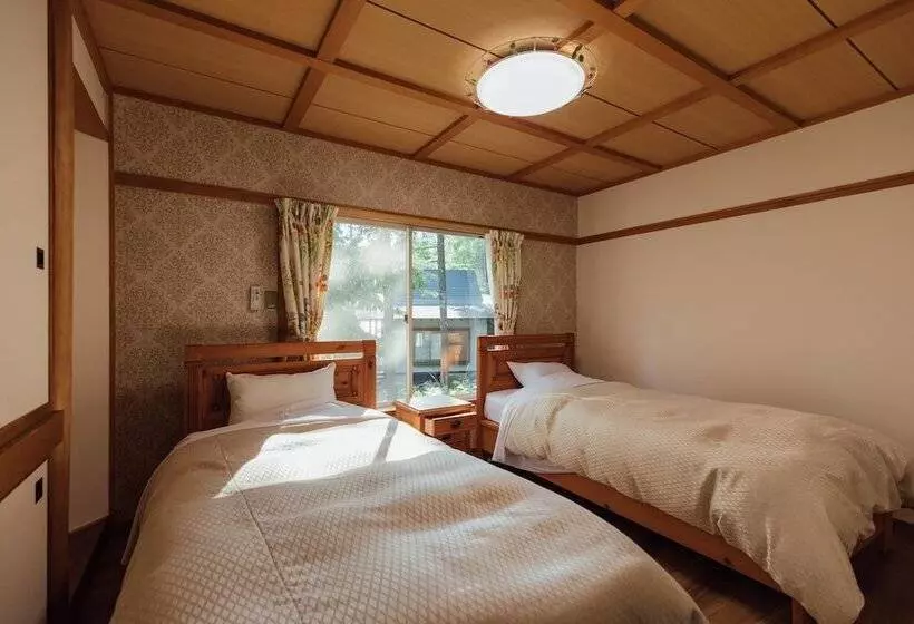 Hotelli Izumigo Ambient Yatsugatake Cottage