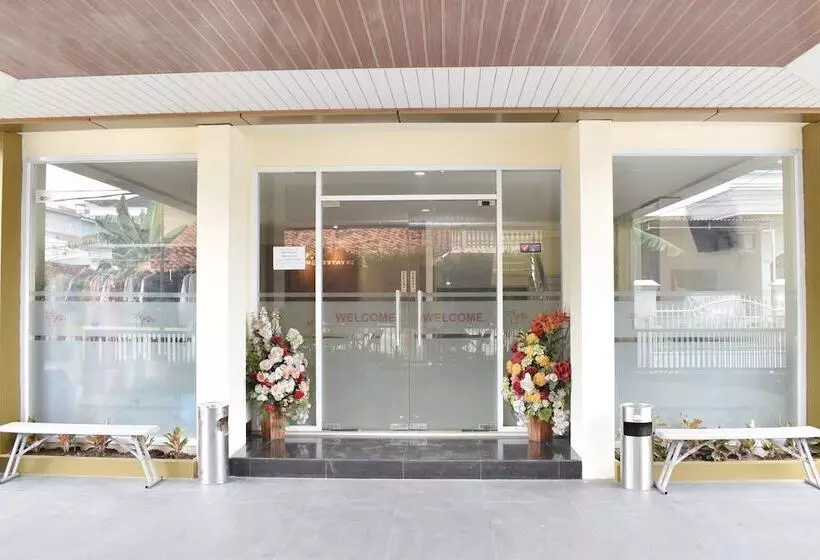 ホテル Homestay 82 Syariah Palembang