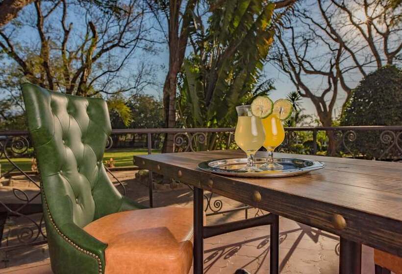 هتل Heritage By Serendib