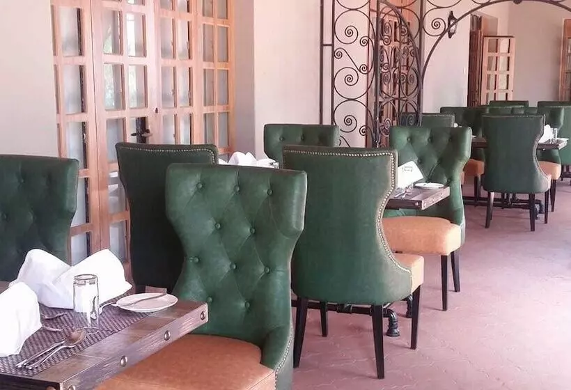 هتل Heritage By Serendib