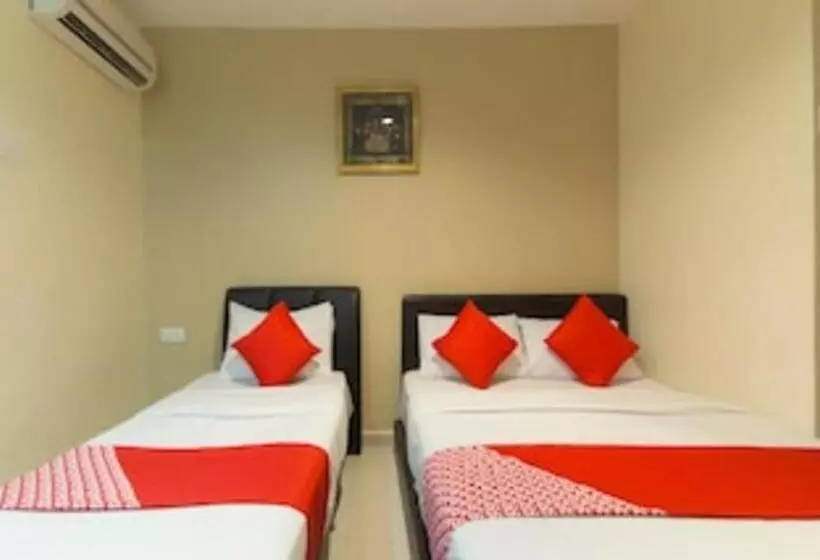 هتل Ferringhi Inn