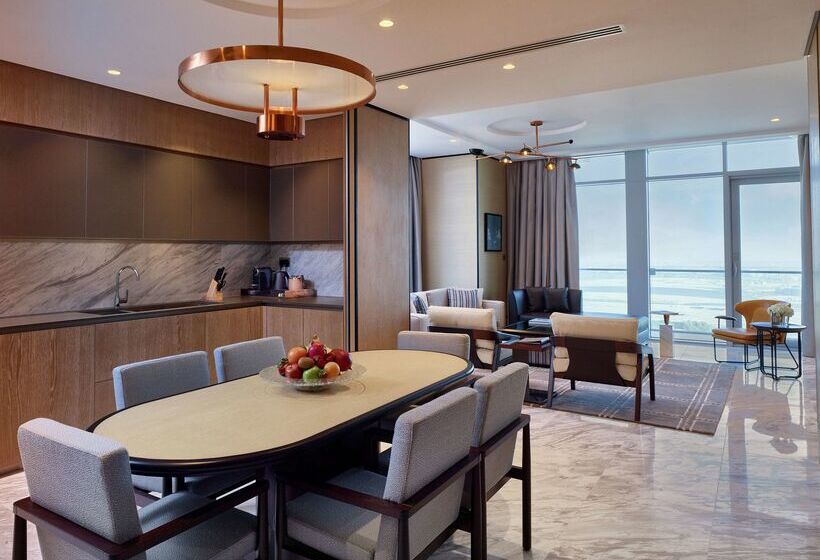 Отель Waldorf Astoria Dubai International Financial Centre