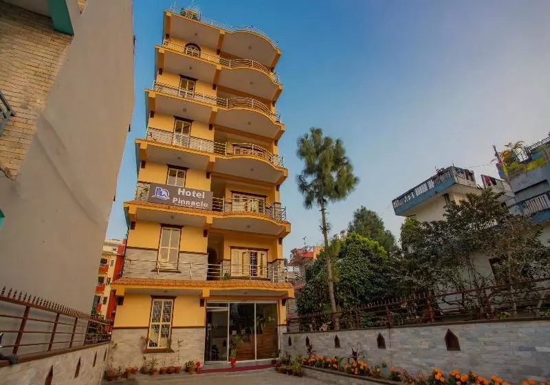 Oyo 253 Hotel Pinnacle