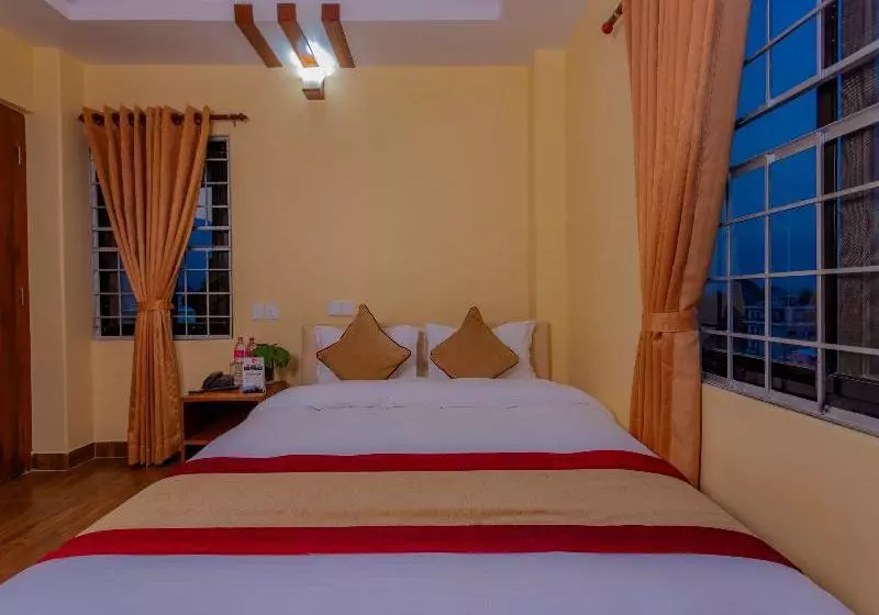 Oyo 253 Hotel Pinnacle