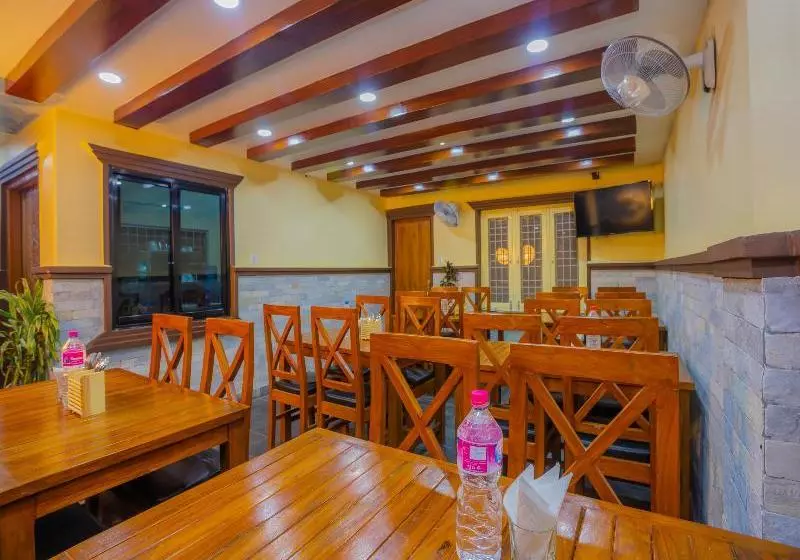 Oyo 253 Hotel Pinnacle