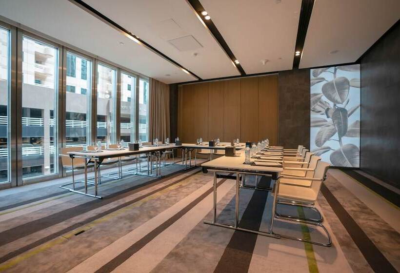 Hotel Al Bandar Rotana – Dubai Creek