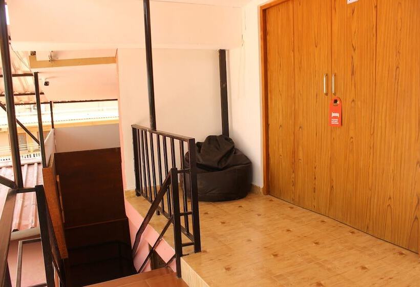 Szálloda OYO 5727 Coco Homes