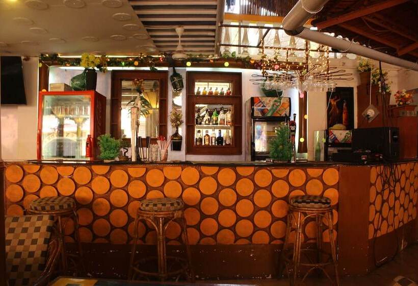 Szálloda OYO 5727 Coco Homes