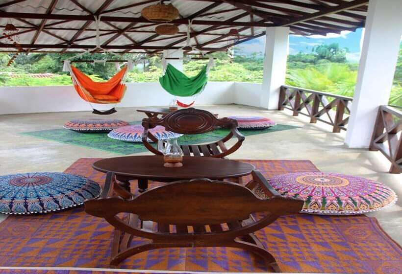 فندق Fort Edge Retreat