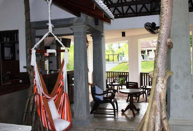 فندق Fort Edge Retreat