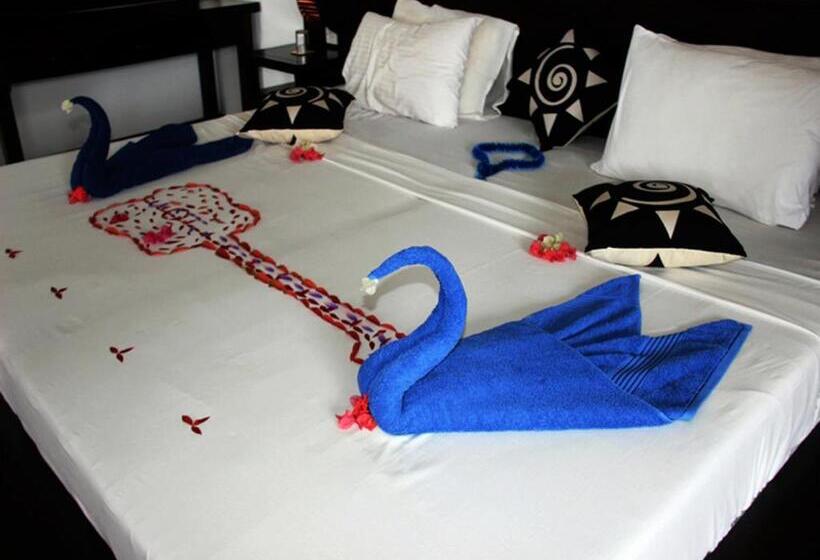 فندق Fort Edge Retreat