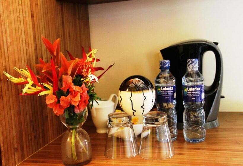 فندق Fort Edge Retreat