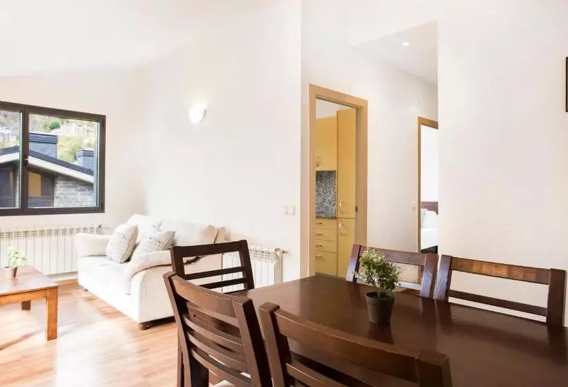 Vista Tarter Apartments