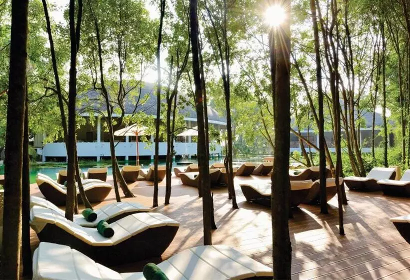 هتل Dreamland Maldives Resort