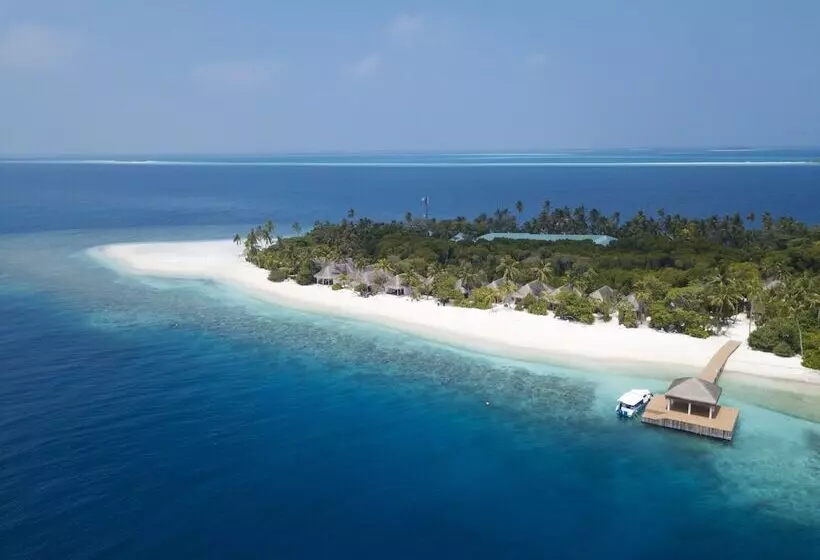 هتل Dreamland Maldives Resort