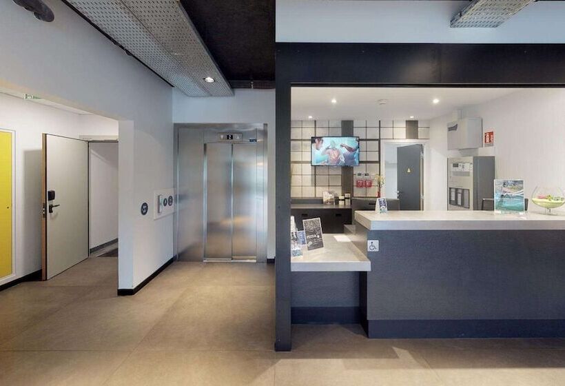 酒店 Campanile Fontainebleau