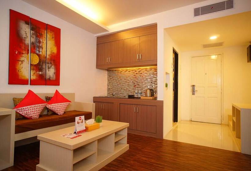 هتل Capital O 166 Princess