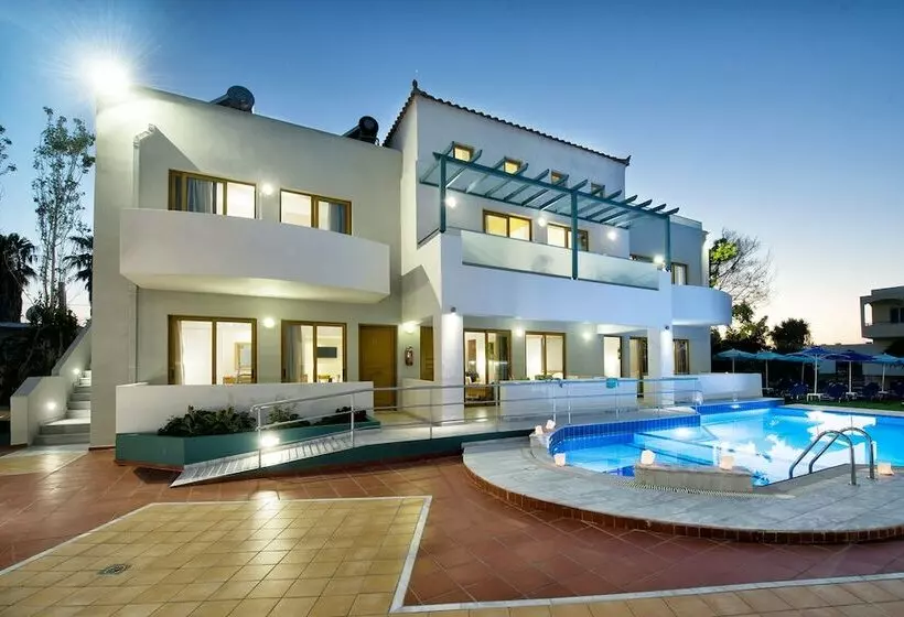 Mary Hotel & Mary Royal Suites